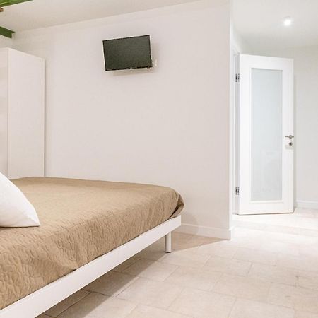 Casa Ape Regina - Puglia Mia Apartments Monopoli Eksteriør billede